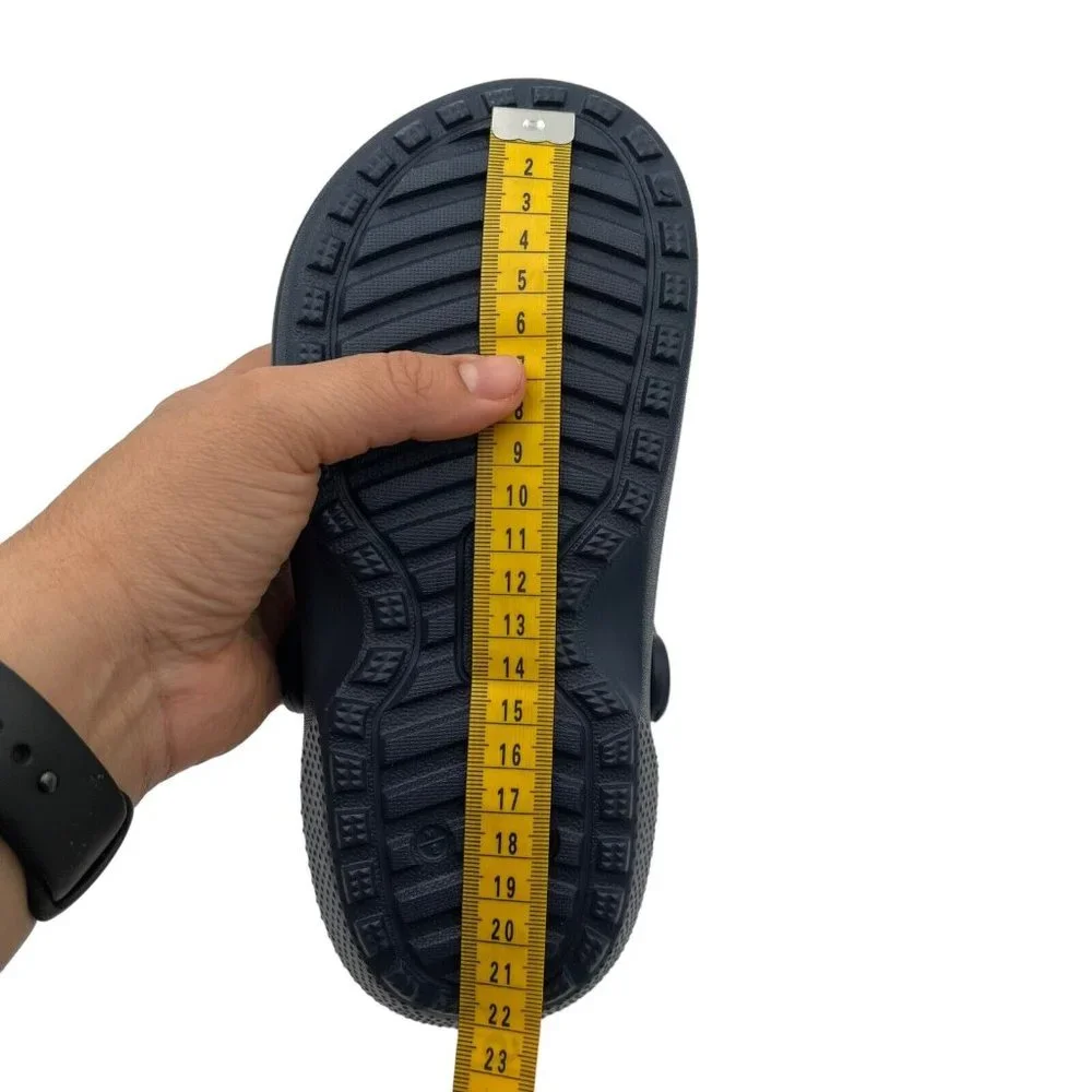 Crocs Boys Lined Clogs Size 2 (J2) Navy Blue Lightweight Cozy Comfy Slip on Shoe